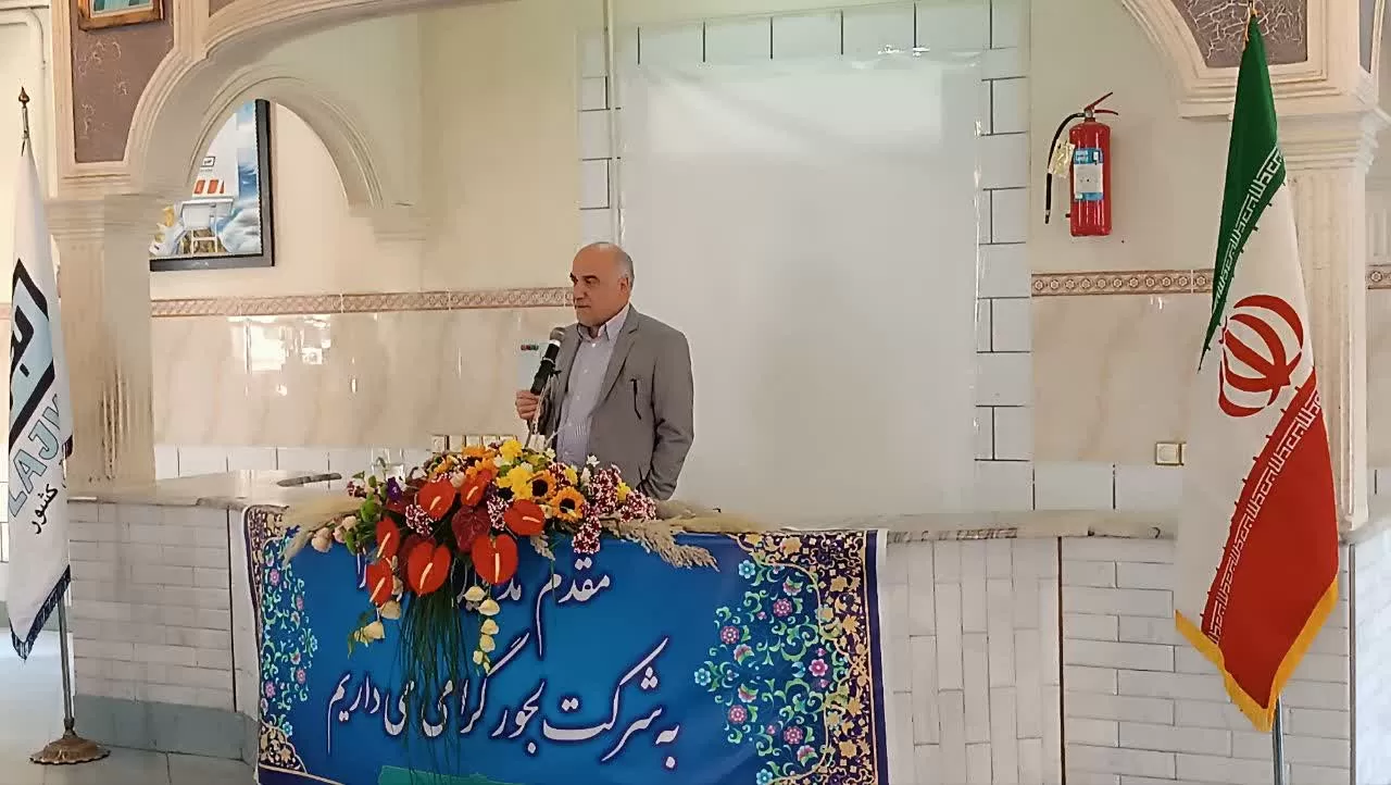 رونمایی از اولین دستگاه ضدیخ پاش مدرن کشور
