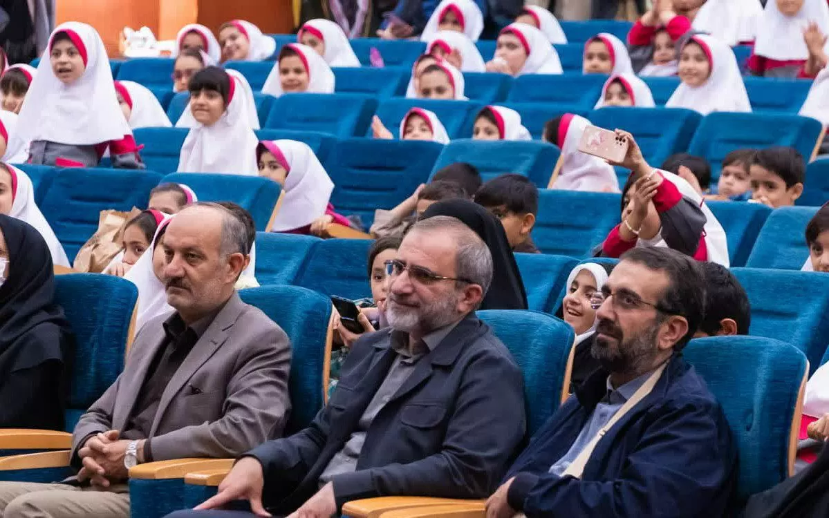 همایش کودکان در اراک