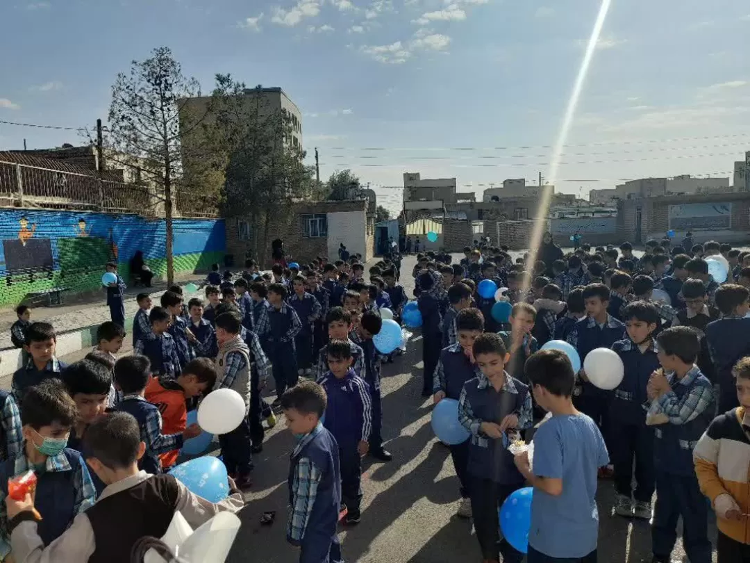 نواخته شدن زنگ همبستگی با دانش آموزان فلسطینی