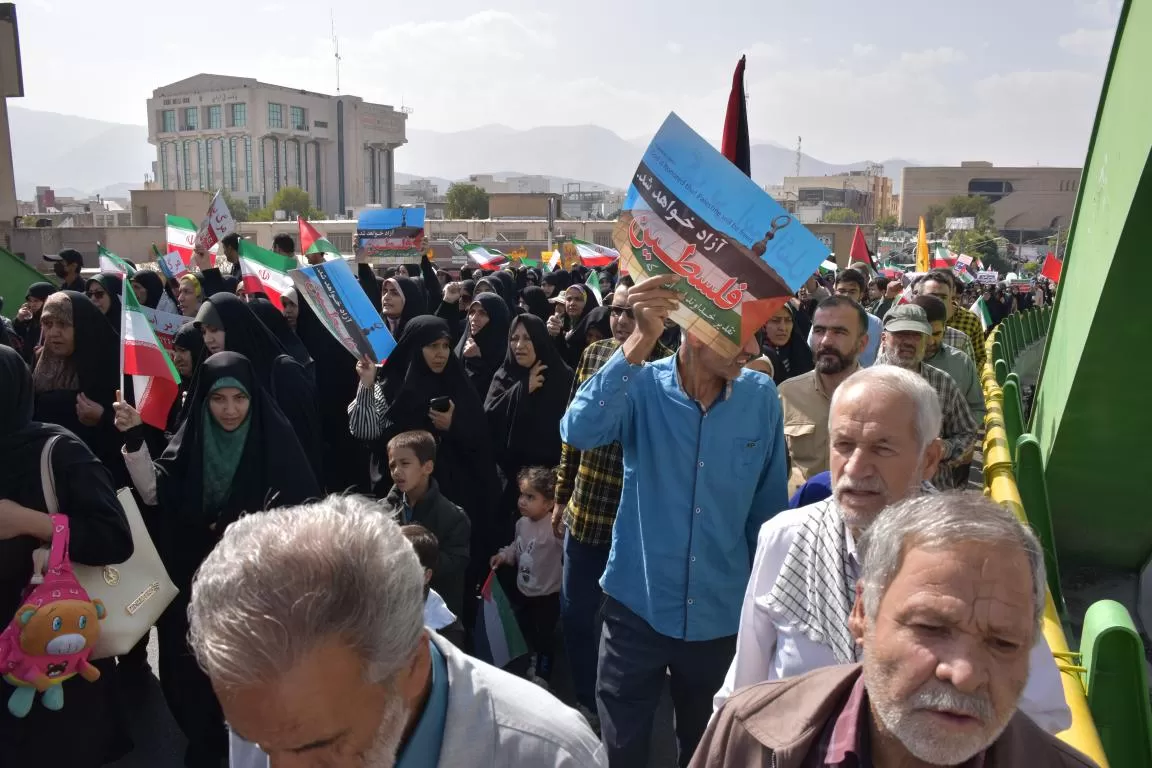 حضور مردم اراک در راهپیمایی حمایت از فلسطین