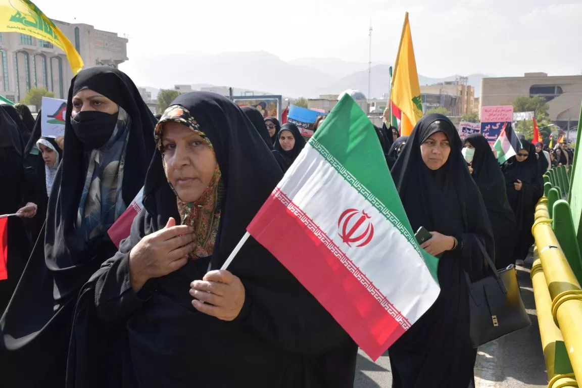حضور مردم اراک در راهپیمایی حمایت از فلسطین
