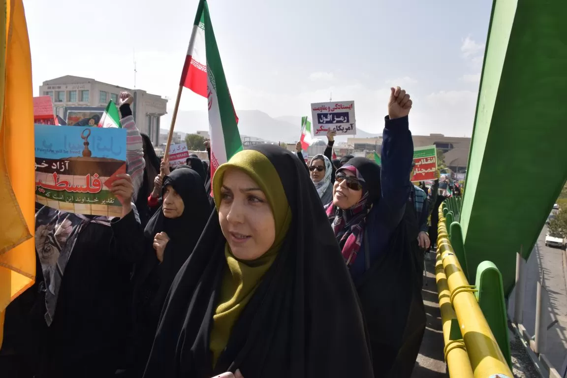 حضور مردم اراک در راهپیمایی حمایت از فلسطین