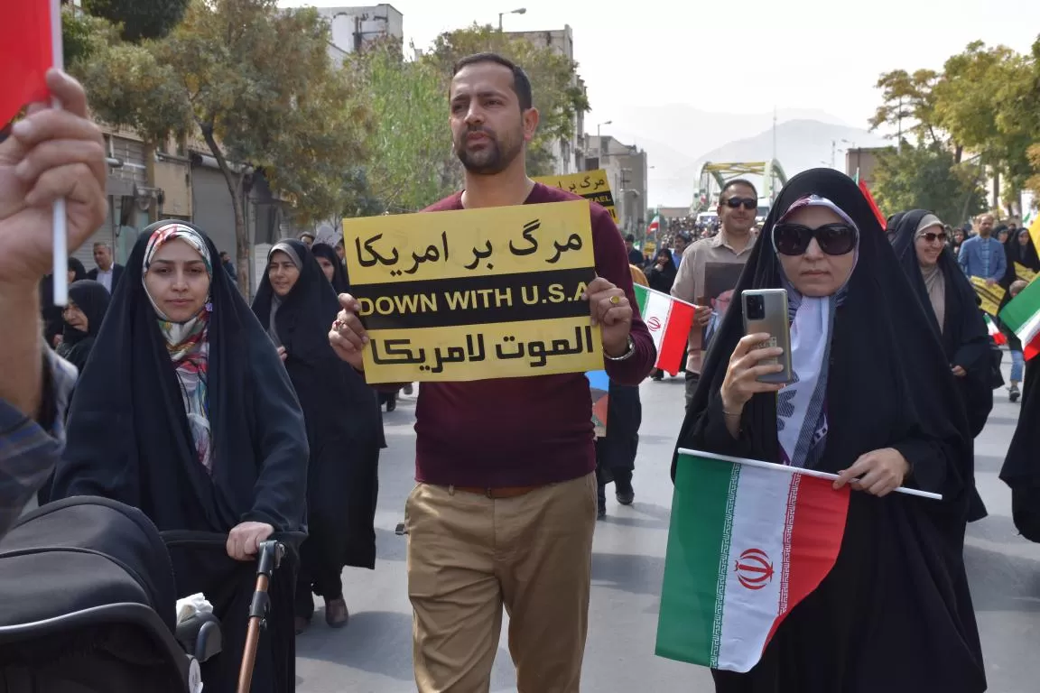 حضور مردم اراک در راهپیمایی حمایت از فلسطین
