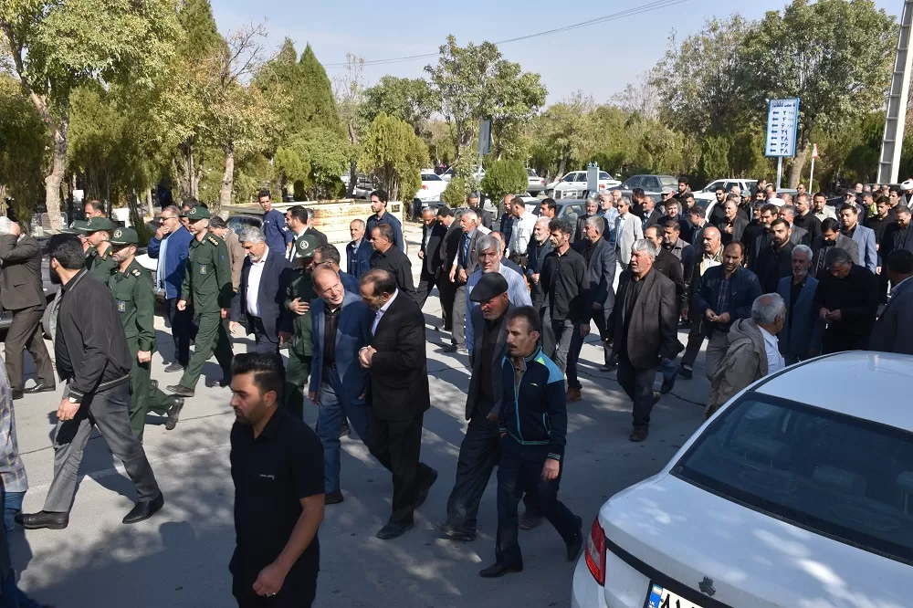تشییع پیکر مادر شهید والامقام «قریشی»