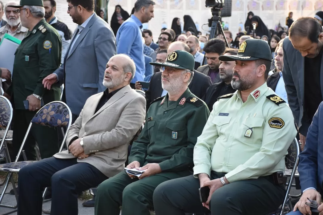 یادواره 2800 شهید شهرستان اراک برگزار شد