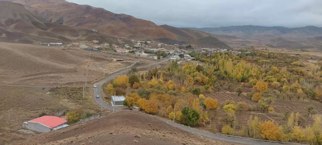 جلوه‌های رنگارنگ پاییز در فراهان