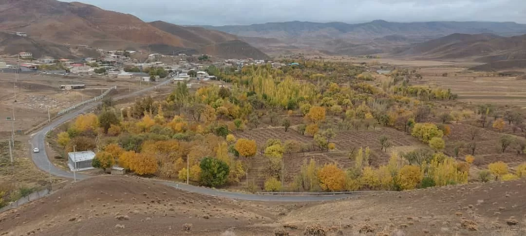 جلوه‌های رنگارنگ پاییز در فراهان