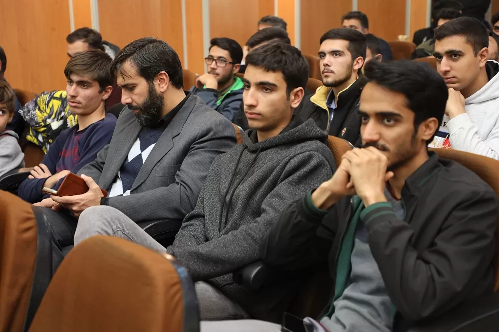 همایش فعالان فضای مجازی شهر اراک