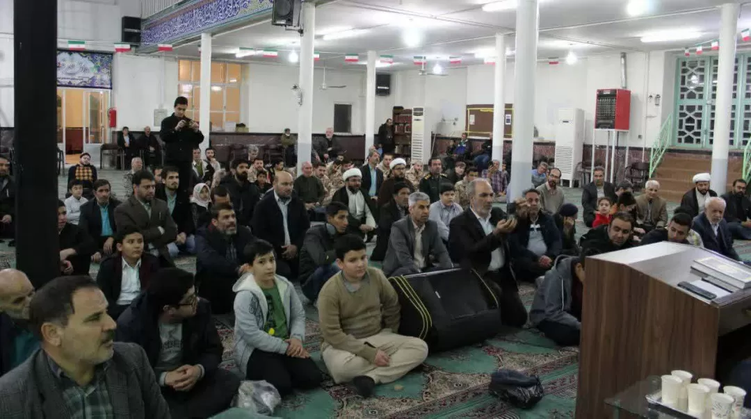 برگزاری محفل انس با قرآن در ساوه