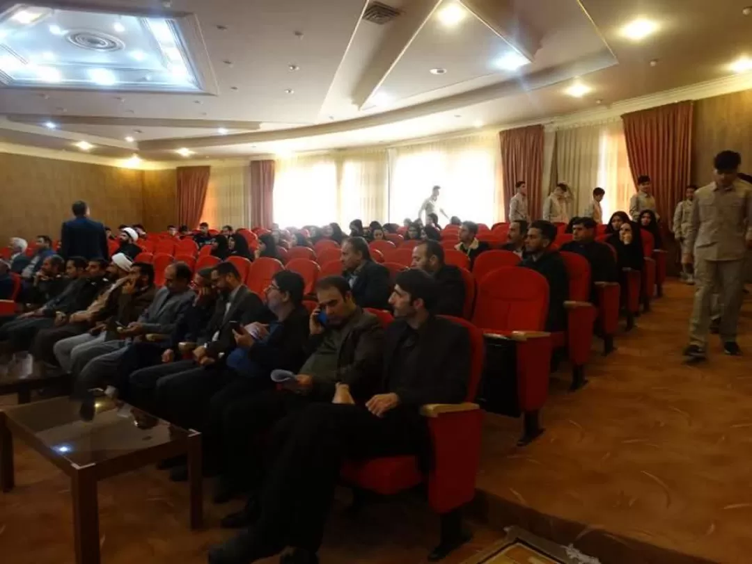 تحقق جهادتبیین با وحدت حوزه و دانشگاه