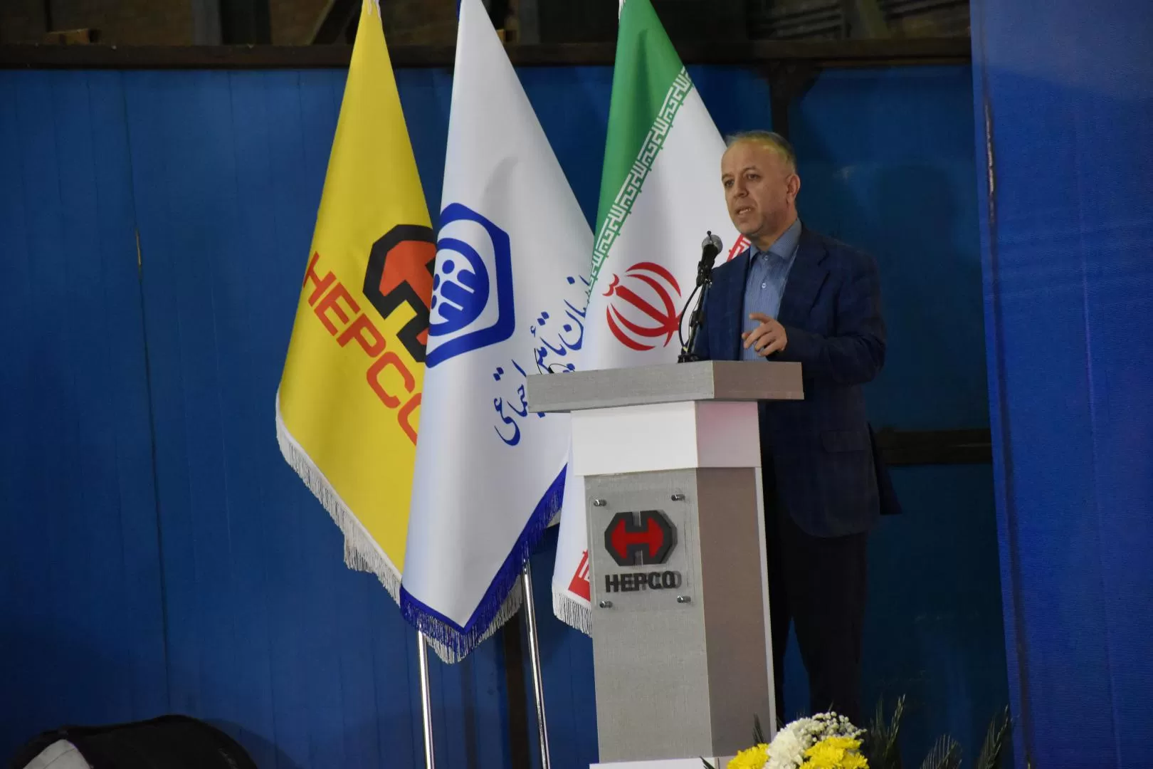 رونمایی بیل هیدرولیک ۷۵ تنی در هپکو