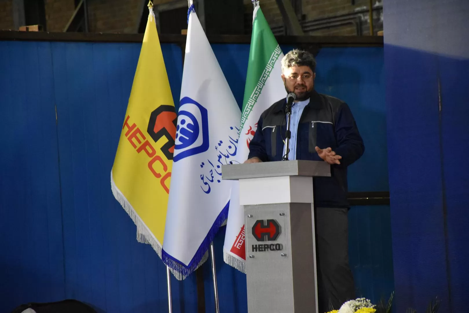 رونمایی بیل هیدرولیک ۷۵ تنی در هپکو