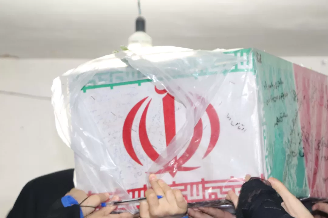 تشییع باشکوه شهید گمنام در شازند