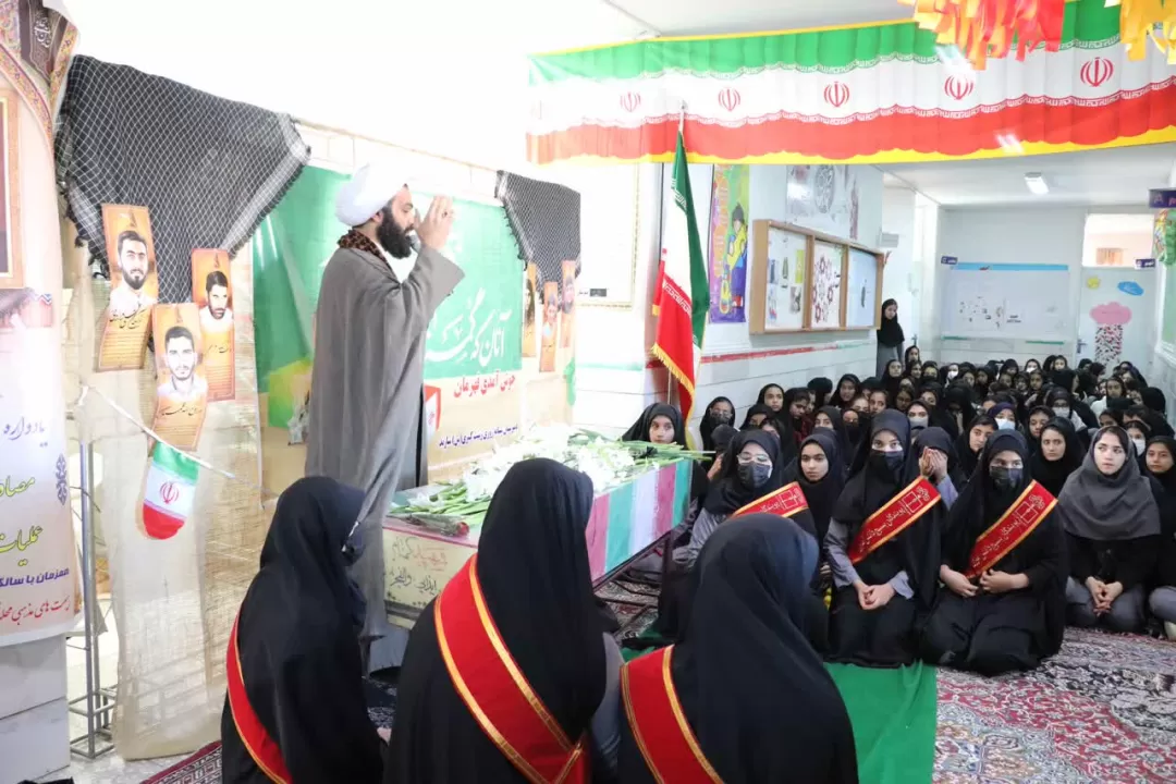 تشییع باشکوه شهید گمنام در شازند