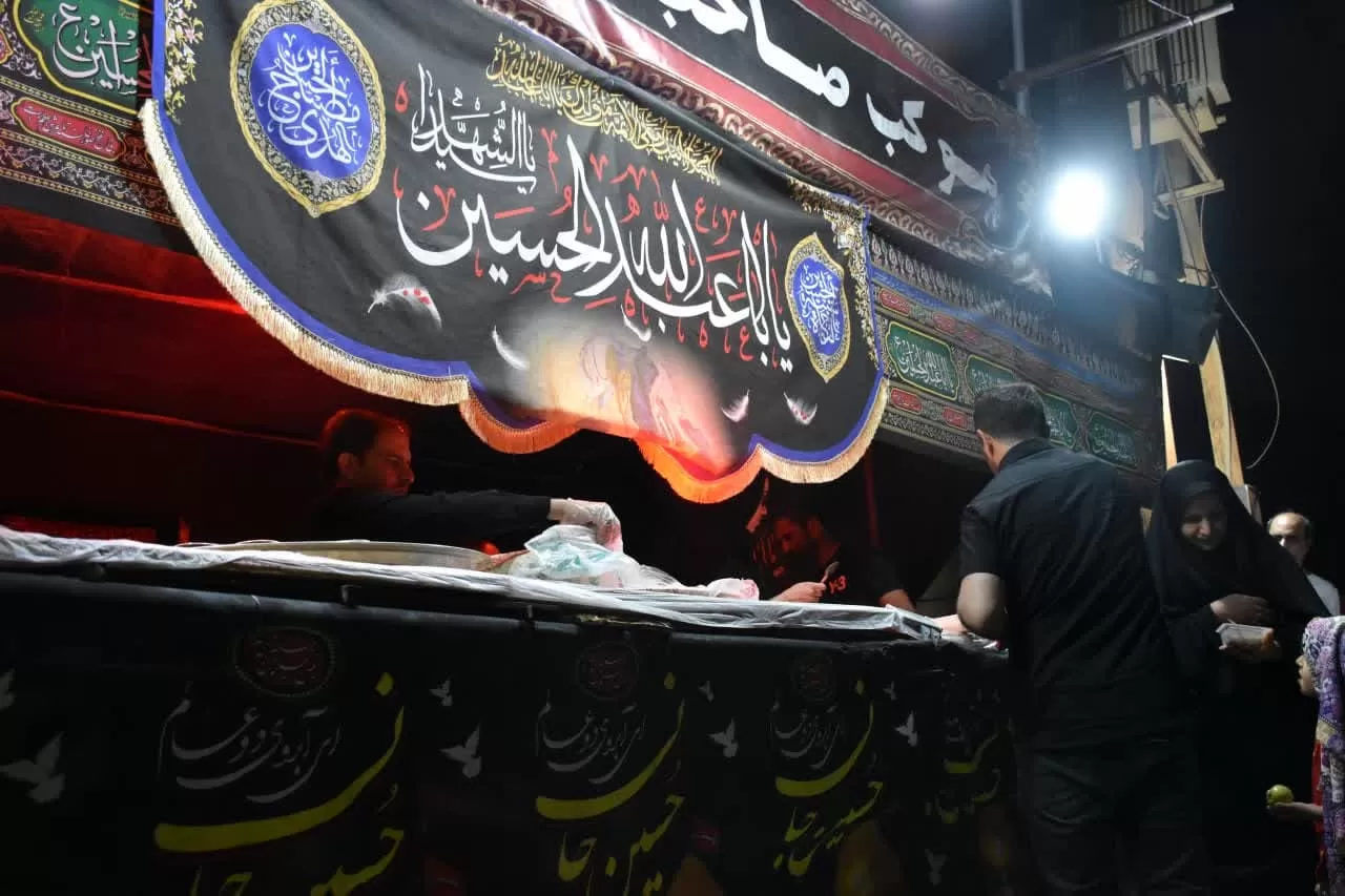 ارائه خدمات موکب «صاحب‌الزمان» اراک به زائران
