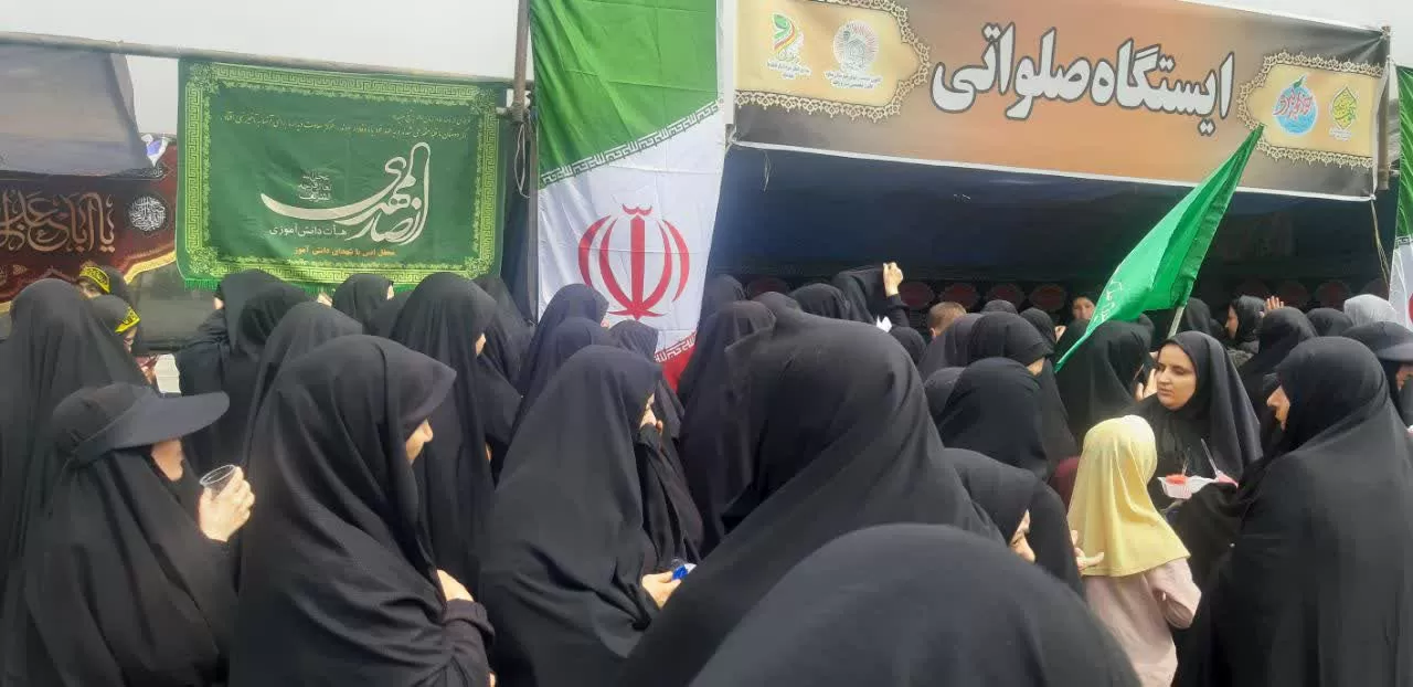 همایش پیاده‌روی حرم تا حرم در ساوه