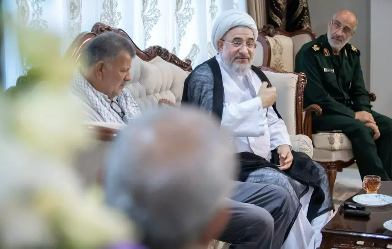 دیدار مسئولین مرکزی با جانباز «براتعلی رستمی»