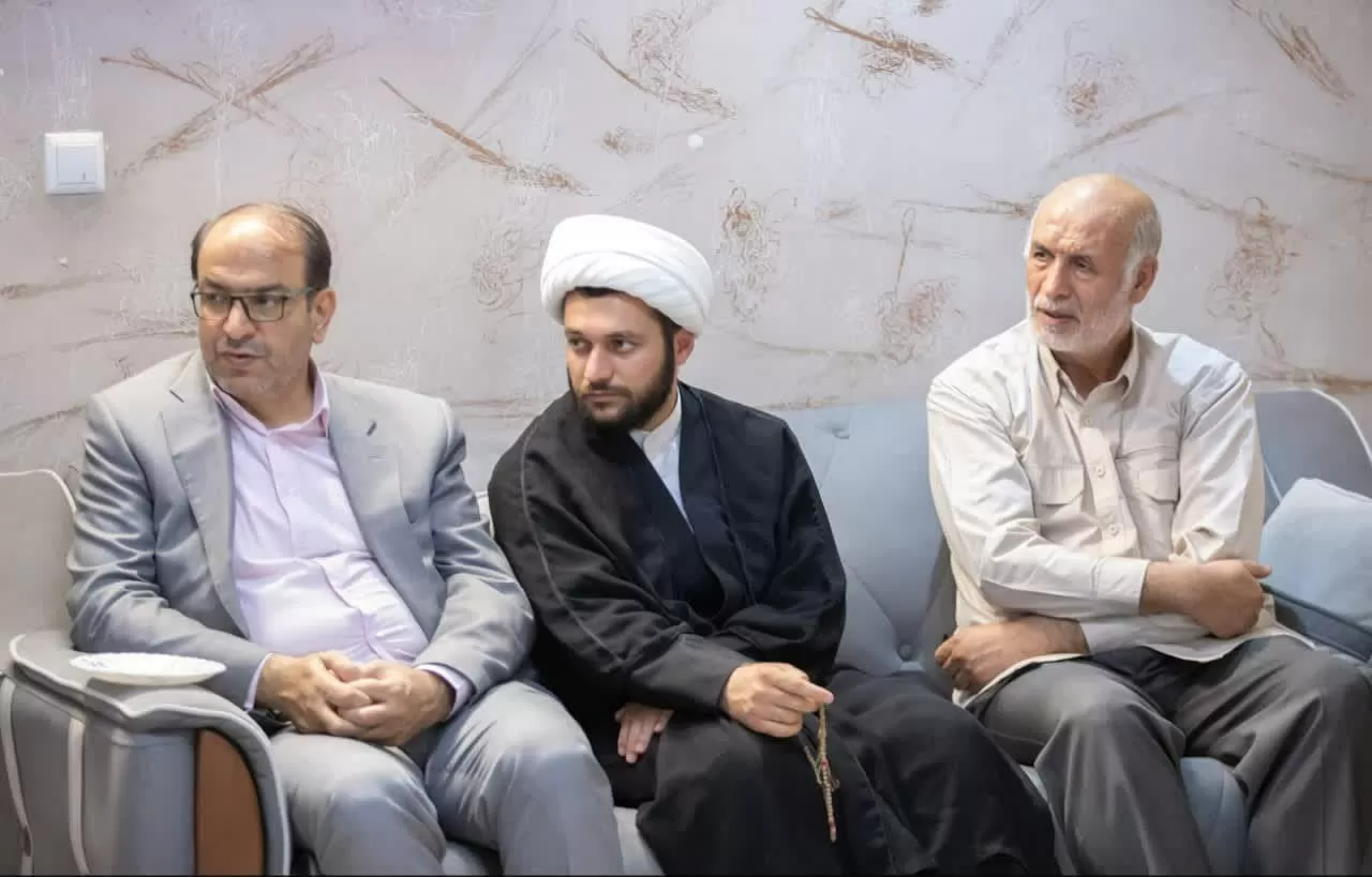 دیدار مسئولین مرکزی با جانباز «براتعلی رستمی»