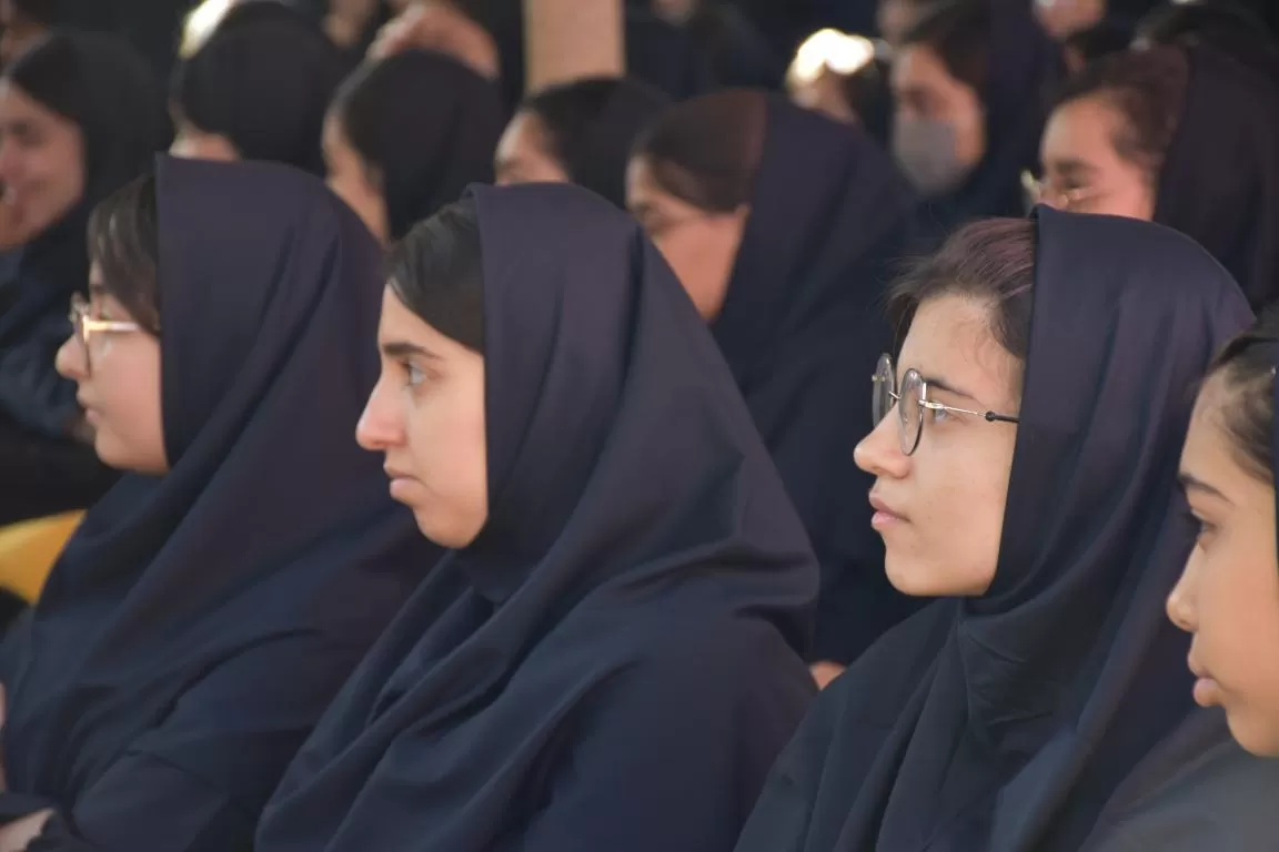 آئین نواختن زنگ مهر مقاومت در اراک