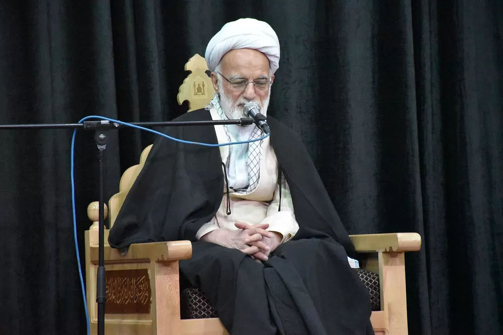 تجمع مردم اراک در مصلای بیت المقدس