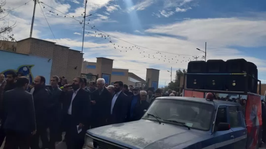 خروش مردم ساوه در محکومیت حادثه تروریستی کرمان