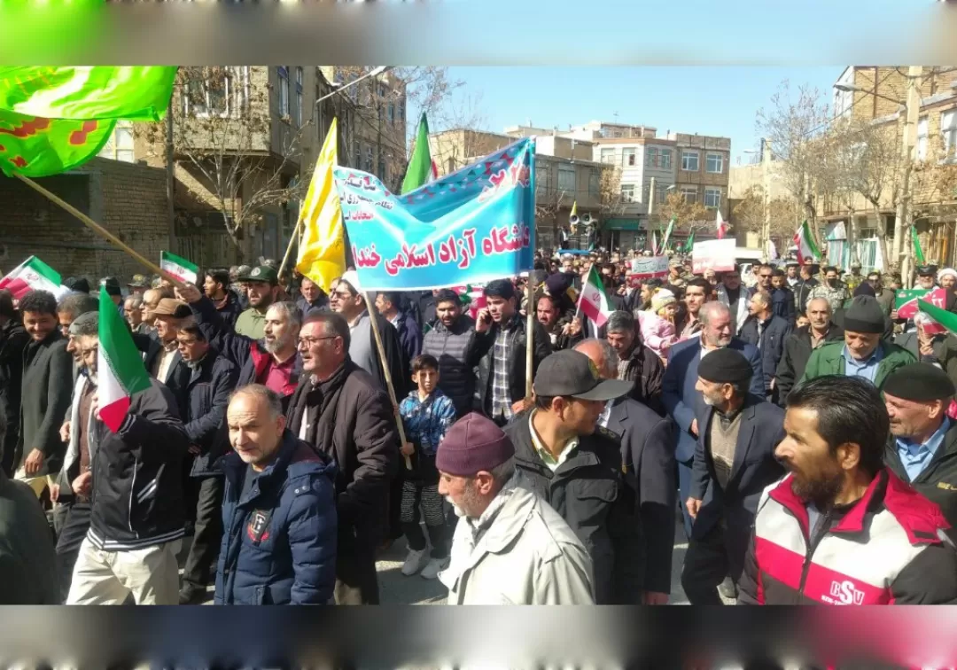 حضور گسترده مردم خنداب در راهپیمایی22 بهمن