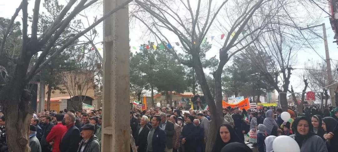 حماسه مردم دلیجان در سالروز پیروزی انقلاب اسلامی
