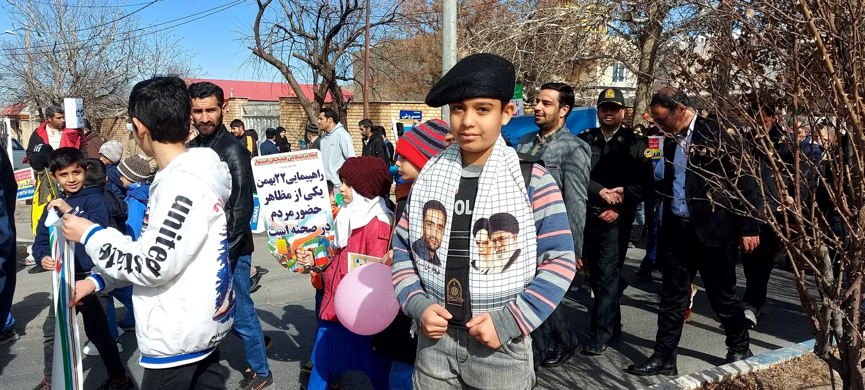 همه آمدیم