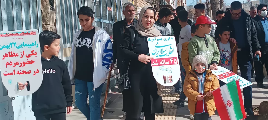 شکوه تماشایی راهپیمایی ۲۲بهمن کمیجان