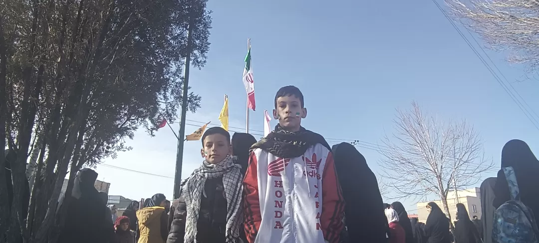 شکوه تماشایی راهپیمایی ۲۲بهمن کمیجان