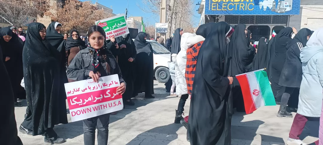 شکوه تماشایی راهپیمایی ۲۲بهمن کمیجان