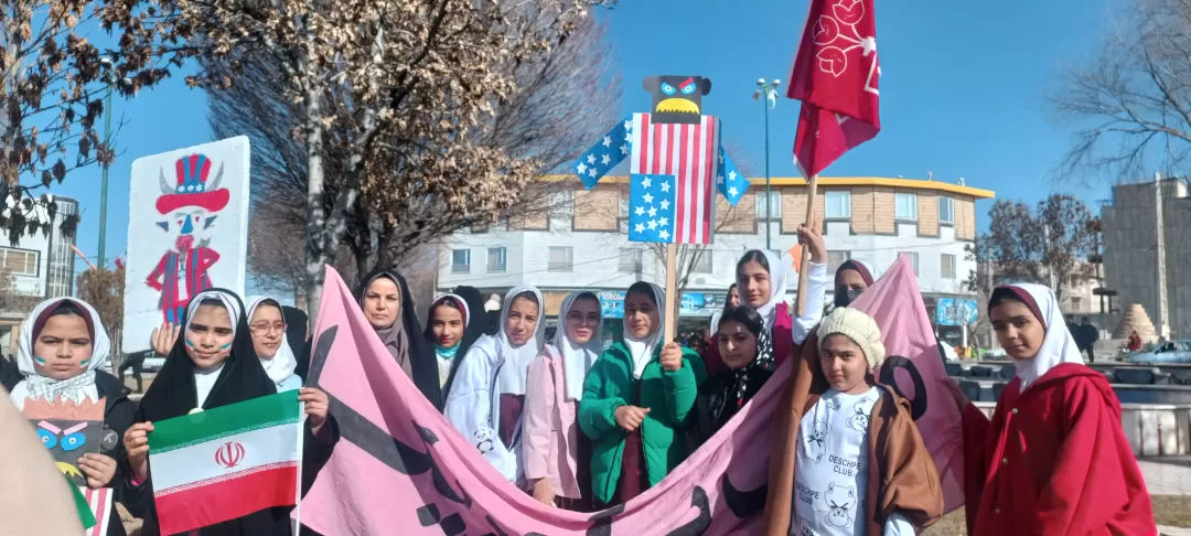 شکوه تماشایی راهپیمایی ۲۲بهمن کمیجان
