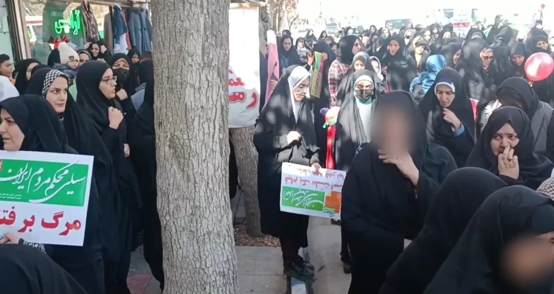 شکوه تماشایی راهپیمایی ۲۲بهمن کمیجان