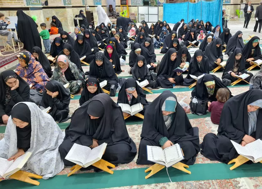 محفل جزءخوانی قرآن کریم در ساوه