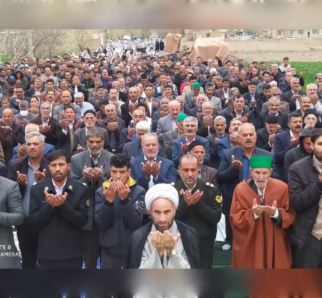 اقامه نماز عید فطر در خنداب