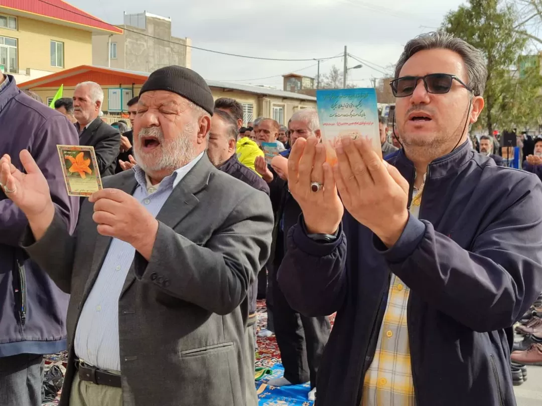 نماز عید بندگی در فراهان برگزار شد