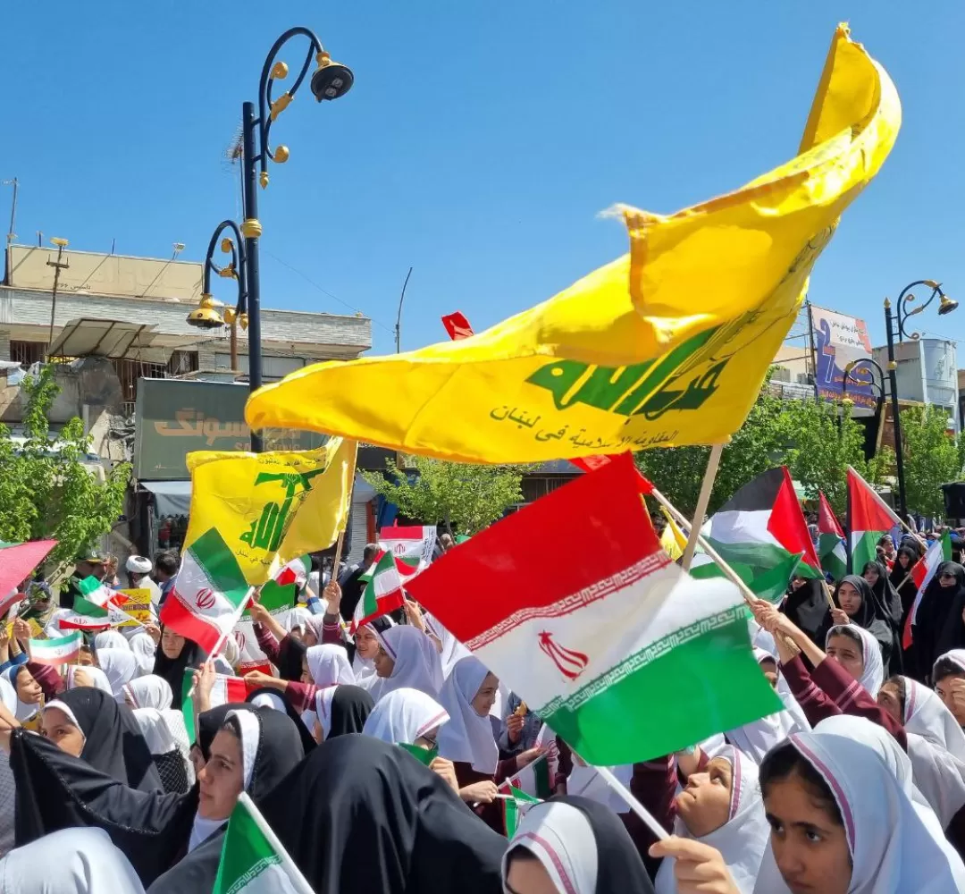 تجمع ساوجیها در حمایت از حمله موشکی سپاه