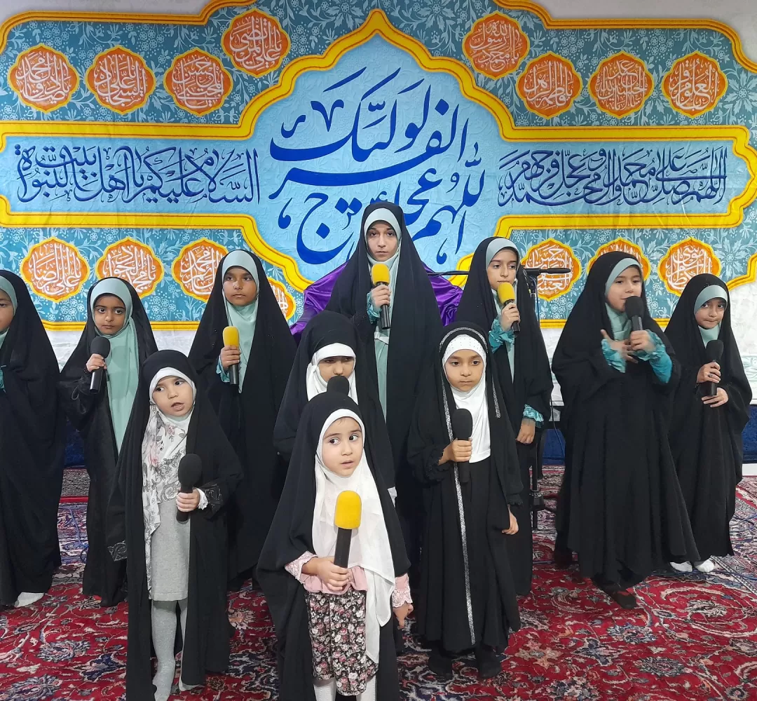 تجلیل از دختران شهدا