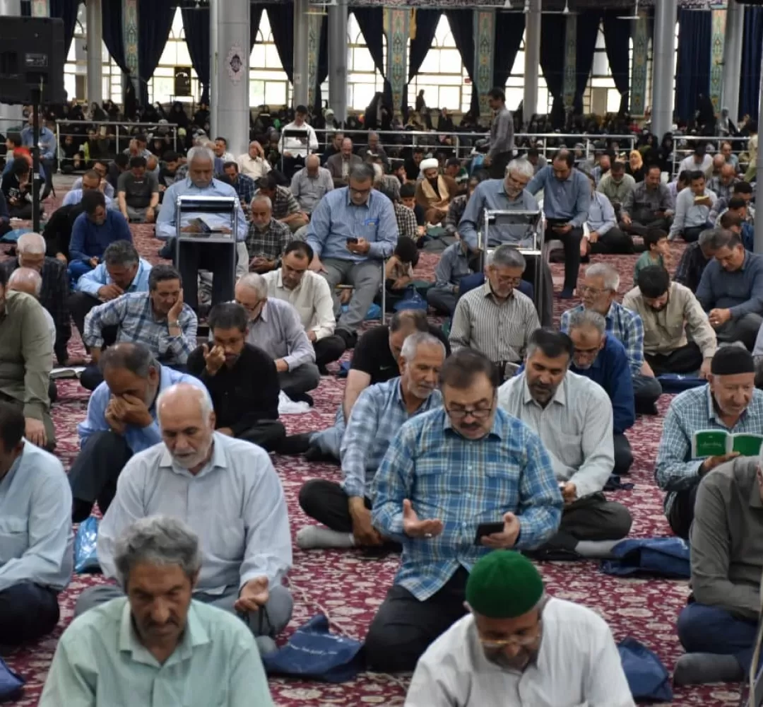 مراسم پرفیض دعای عرفه در اراک