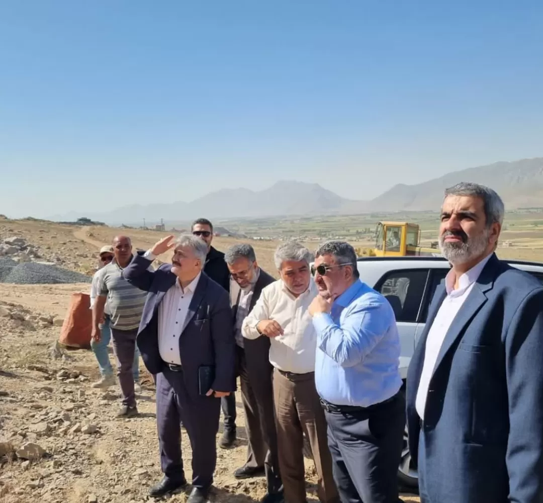 بازدید قائممقام وزیر صنعت از معدن شازند