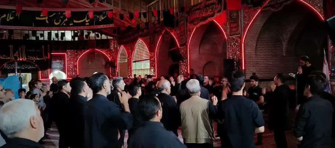 نوای «یاحسین» در ساوه طنین‌انداز شد