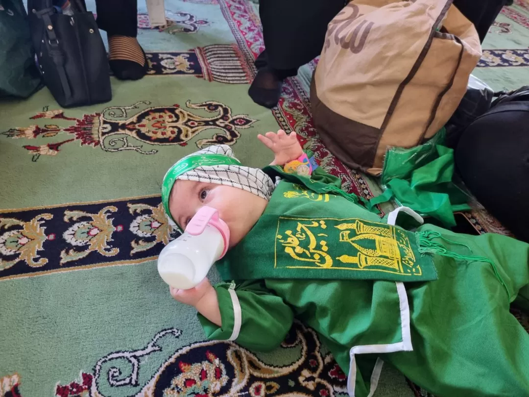 آئین شیرخوارگان حسینی در ساوه برگزار شد