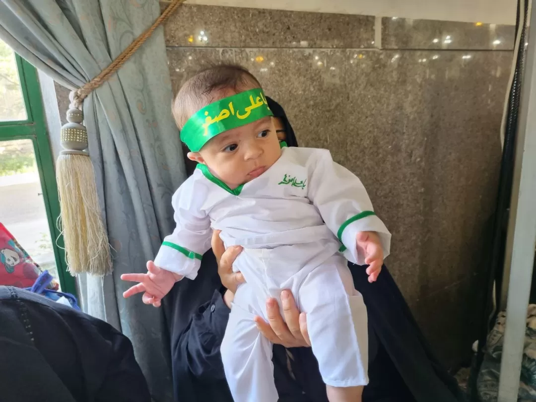 آئین شیرخوارگان حسینی در ساوه برگزار شد