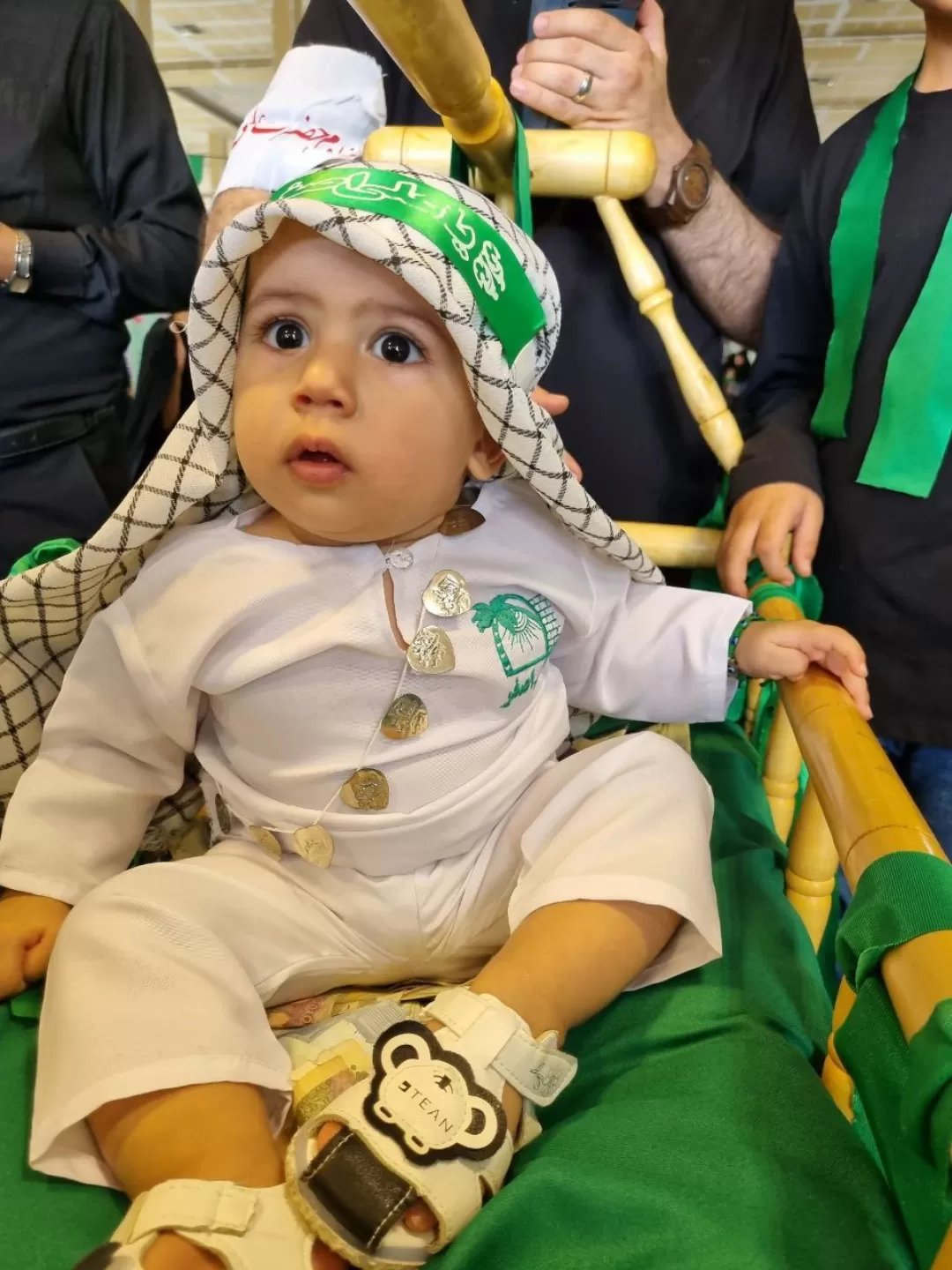 آئین شیرخوارگان حسینی در ساوه برگزار شد