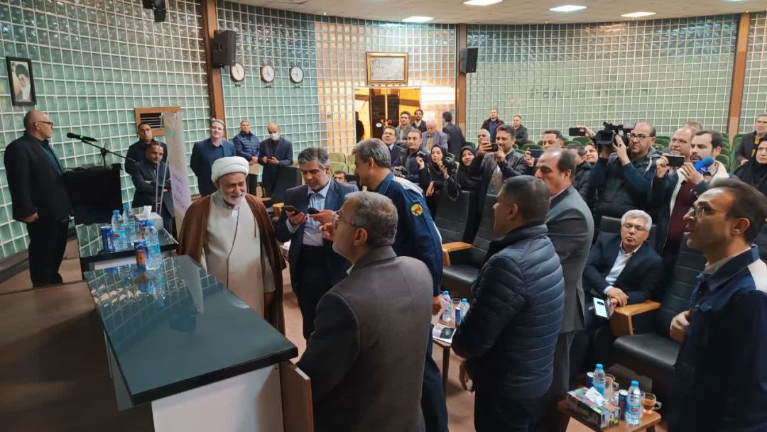 آئین افتتاح نیروگاه خورشیدی در ساوه
