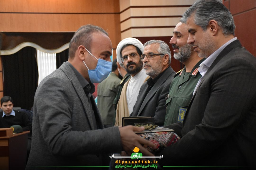 برگزاری مراسم تجلیل از گروه‌های جهادی
