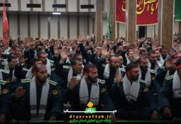 اجرای سرود در گرامیداشت شهدای ناجا
