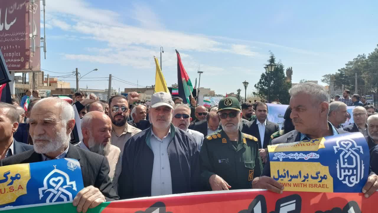حضور پرشور روزه‌داران ساوجی در روز قدس