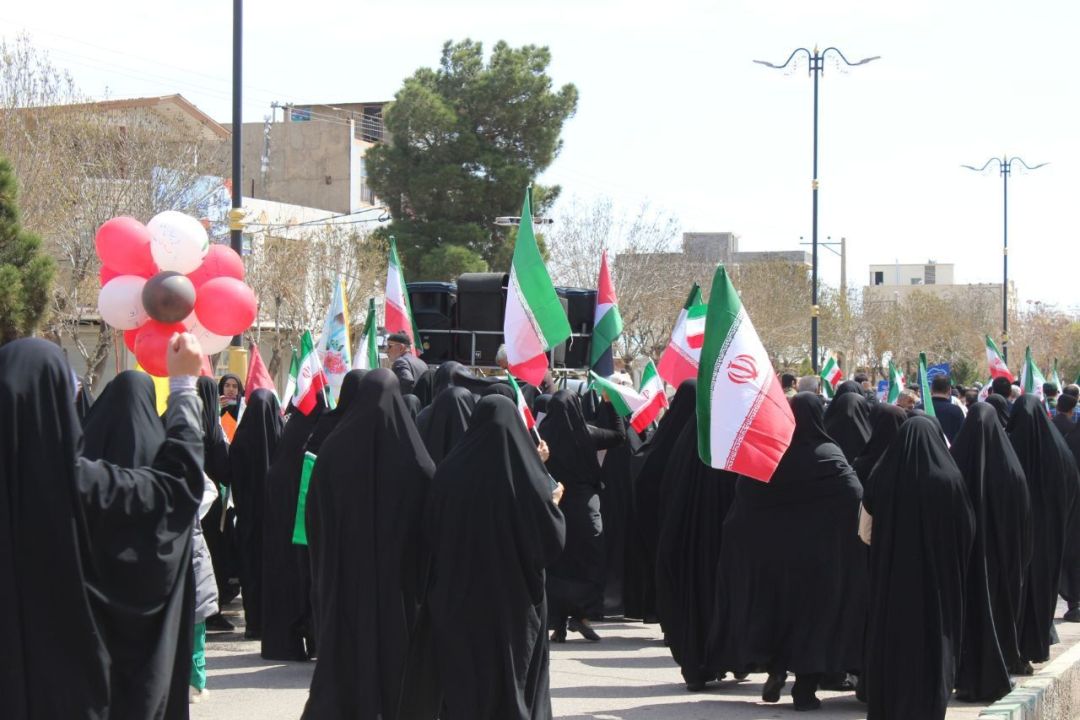 شکوه حضور مردم انقلابی زرندیه در روز قدس