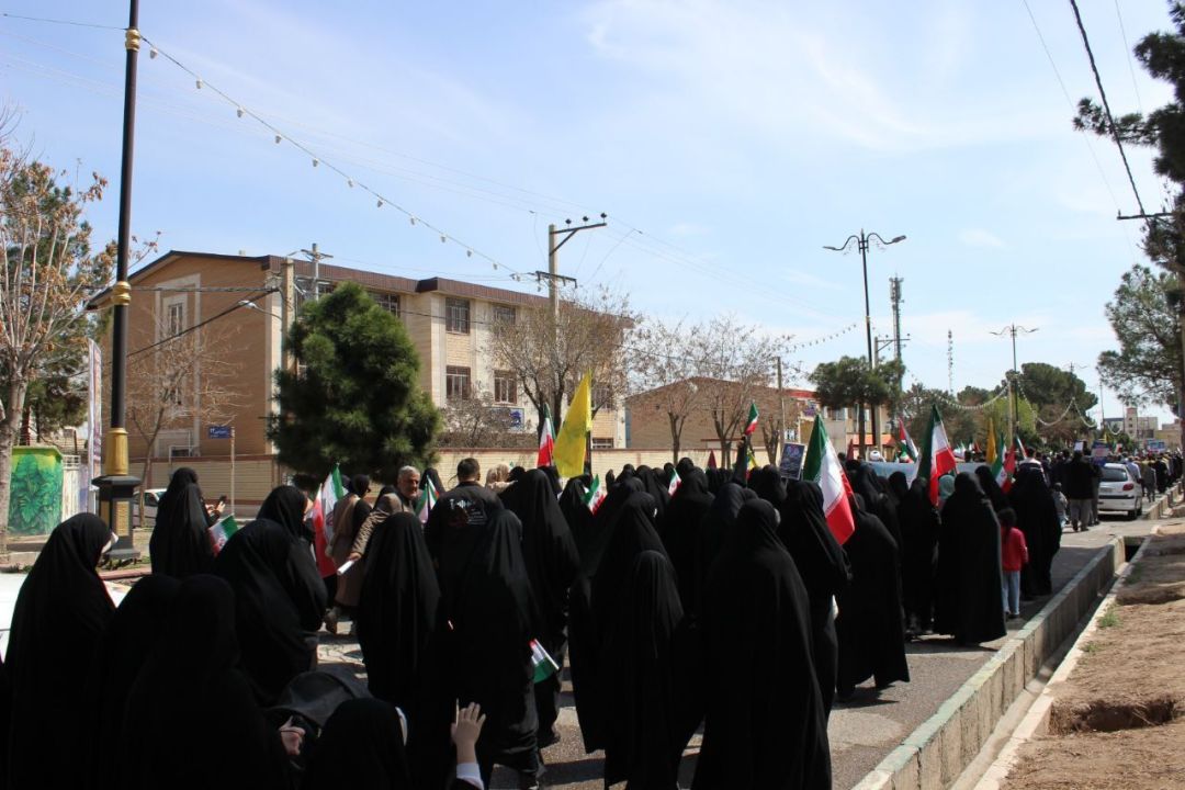 شکوه حضور مردم انقلابی زرندیه در روز قدس
